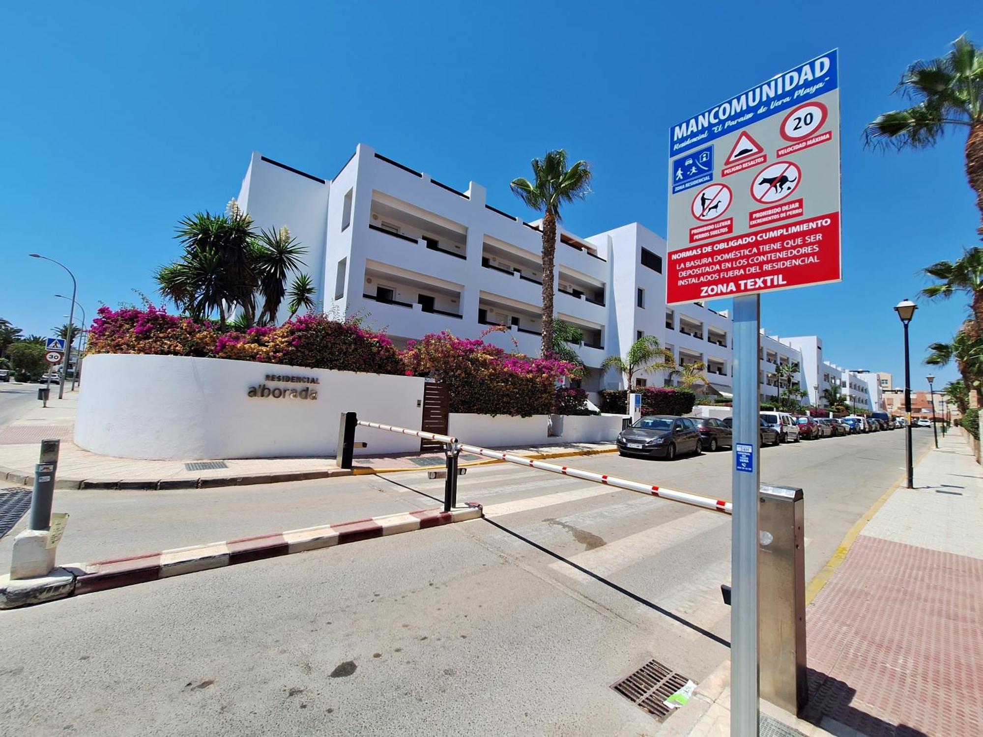Apartamentos Alborada III 베라 외부 사진